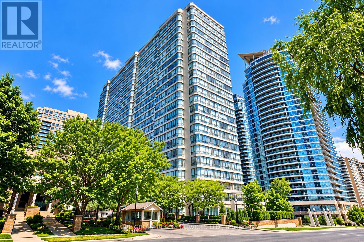 1008 - 55 Elm Drive W, Mississauga, Ontario  L5B 3Z3 - Photo 2 - W13817944