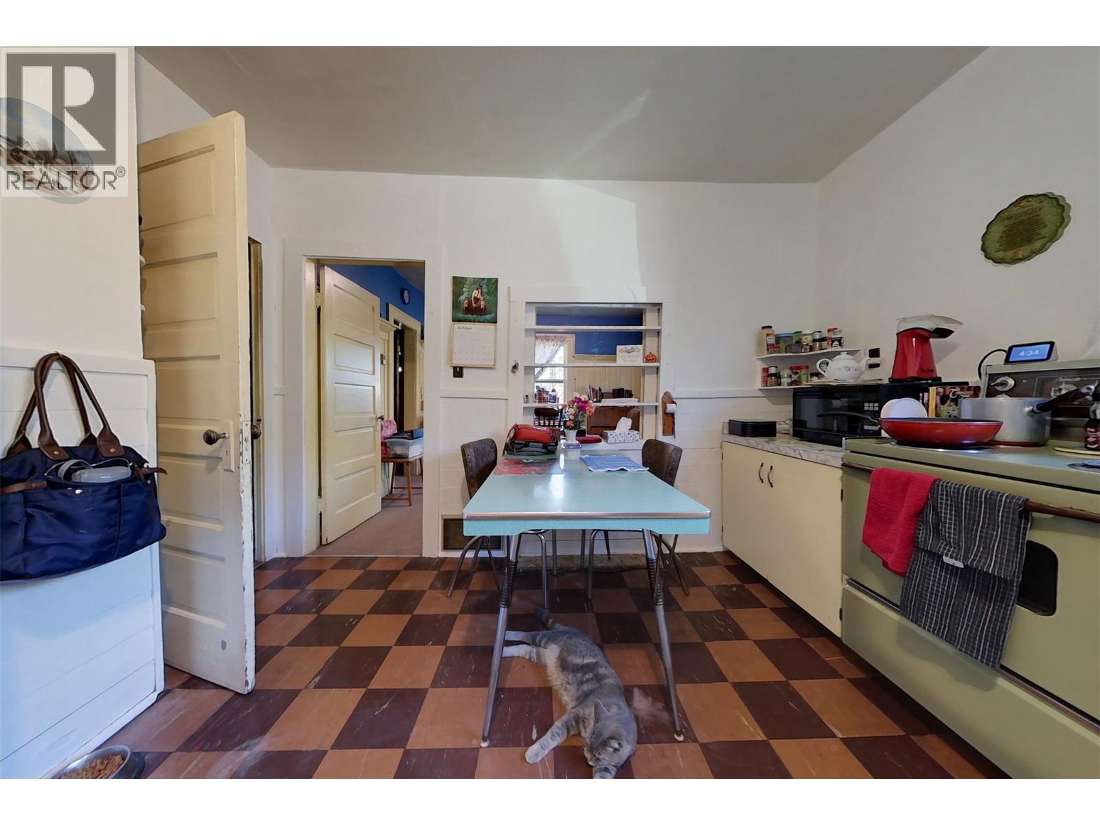 4333 12th Street, Lister, British Columbia  V0B 1G2 - Photo 7 - 10403795