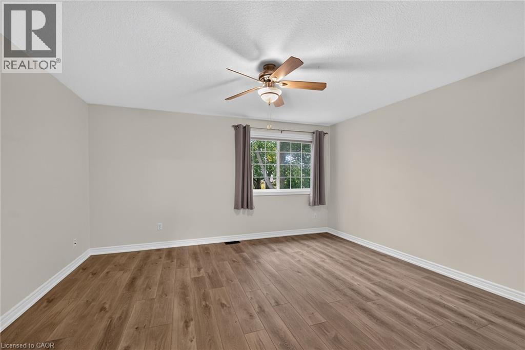 53 Sunnycroft Court, Waterdown, Ontario  L0R 2H4 - Photo 22 - 40871812