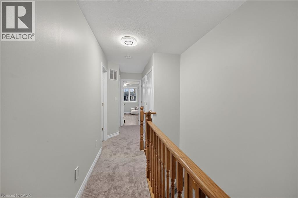 53 Sunnycroft Court, Waterdown, Ontario  L0R 2H4 - Photo 21 - 40871812