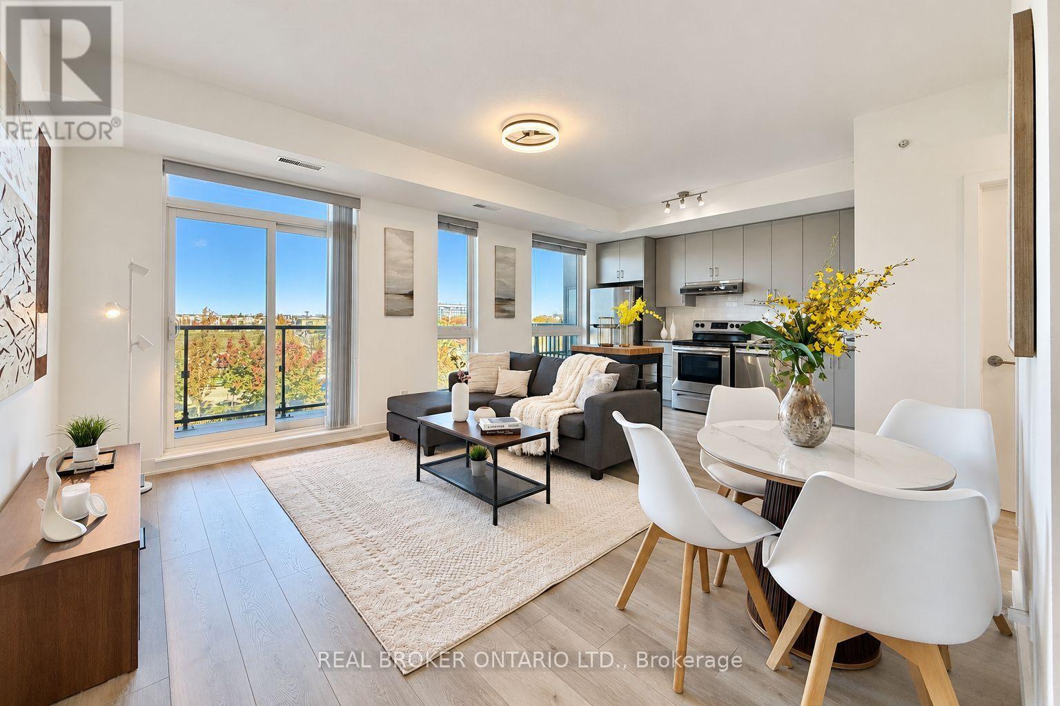 301 - 1709 BUR OAK AVENUE, Markham, Ontario