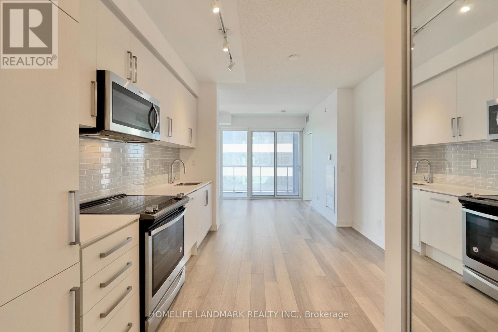 704 - 5180 YONGE STREET, Toronto, Ontario