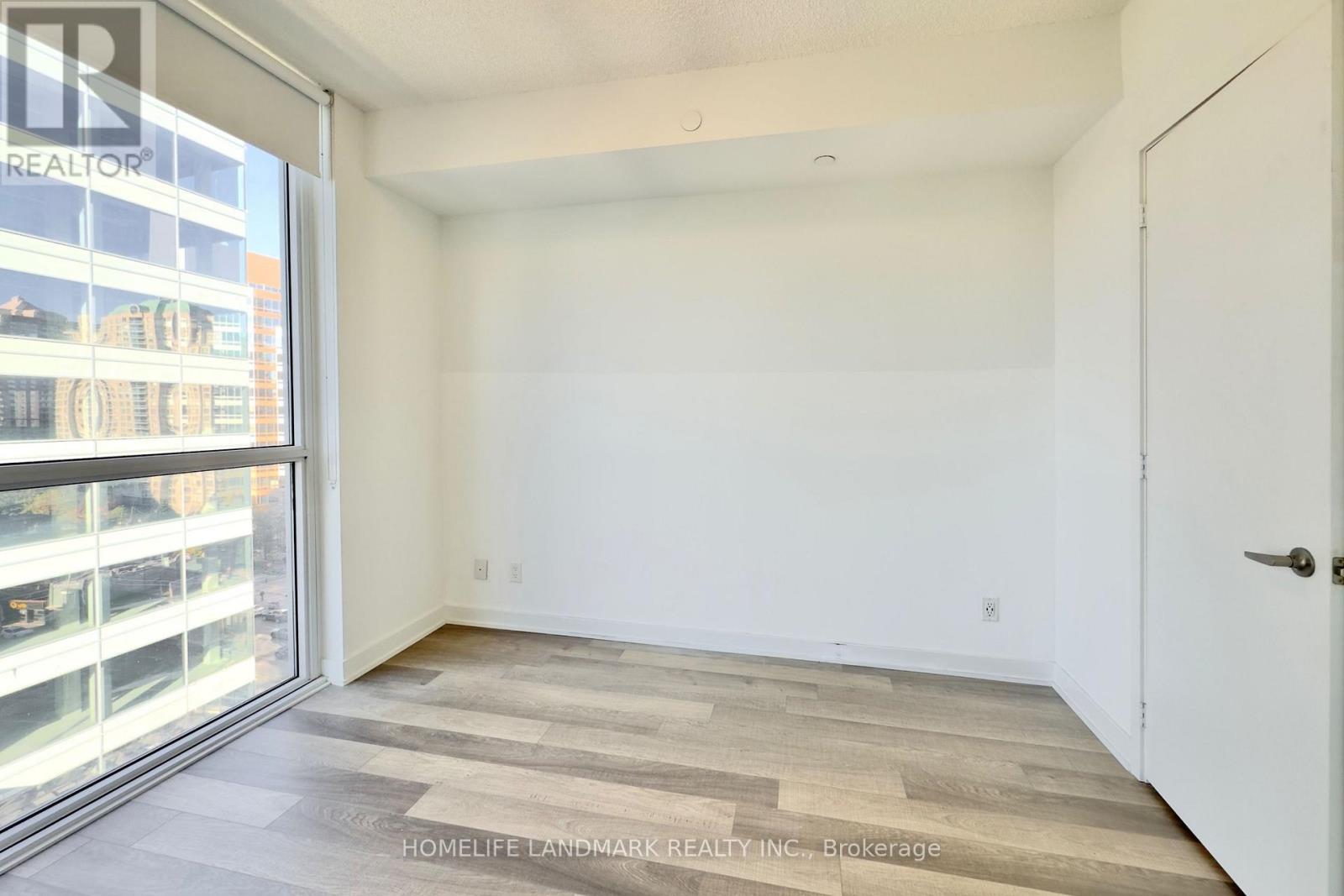 704 - 5180 YONGE STREET