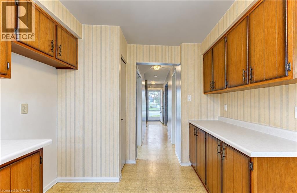 62 The Country Way, Kitchener, Ontario  N2E 2K8 - Photo 14 - 40870672