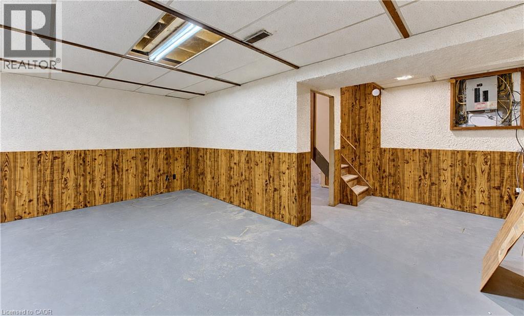 62 The Country Way, Kitchener, Ontario  N2E 2K8 - Photo 31 - 40870672