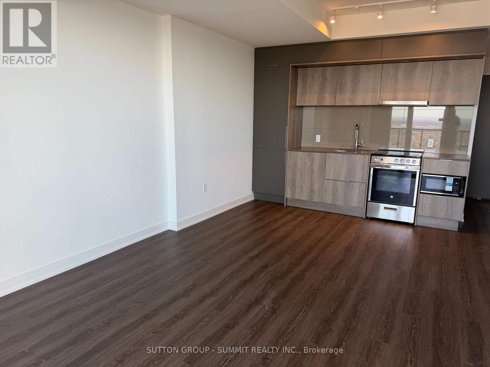 5804 - 448 Burnhamthorpe Road W, Mississauga, Ontario  L5B 0R4 - Photo 4 - W14091400