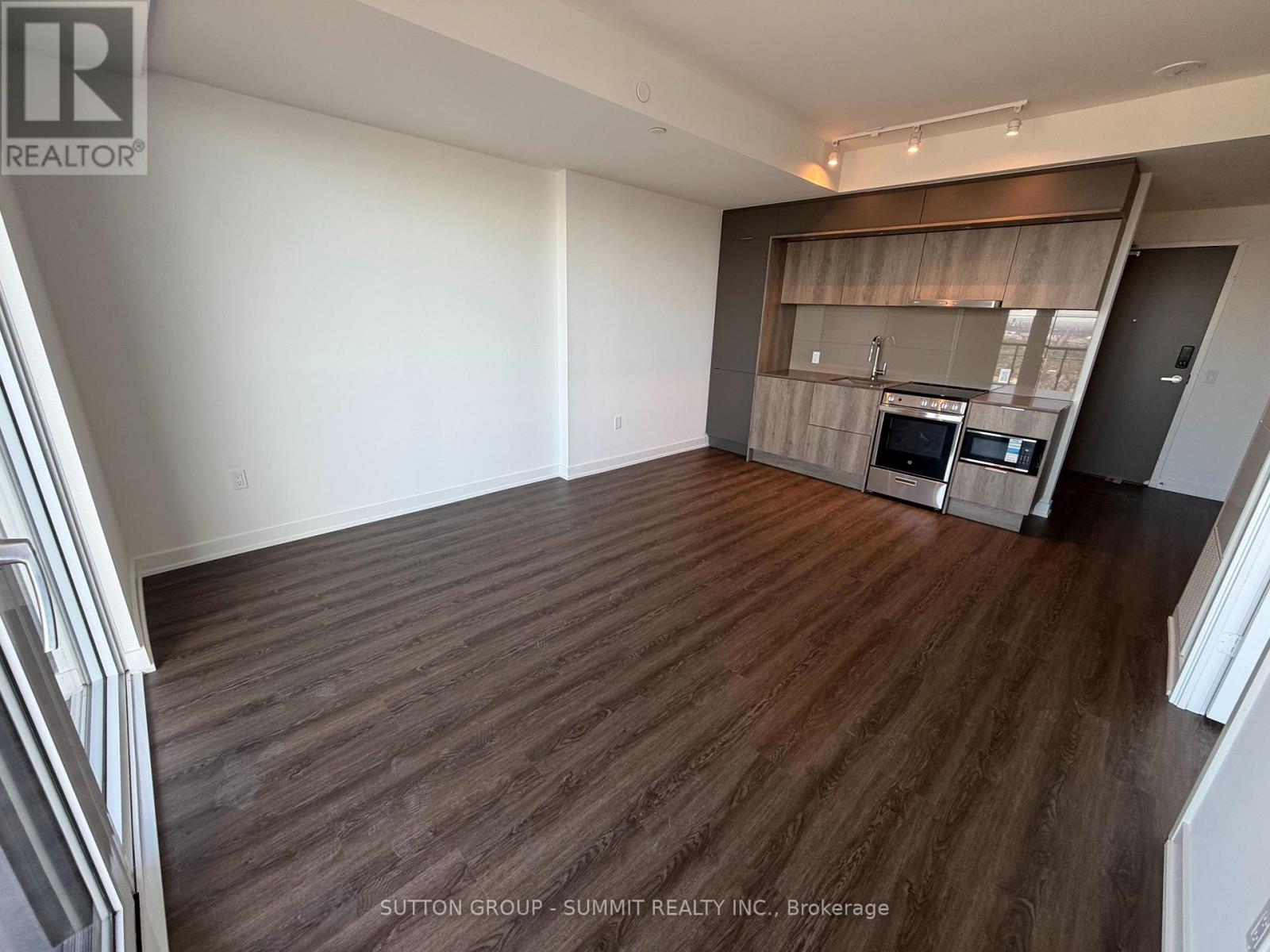 5804 - 448 Burnhamthorpe Road W, Mississauga, Ontario  L5B 0R4 - Photo 6 - W14091400