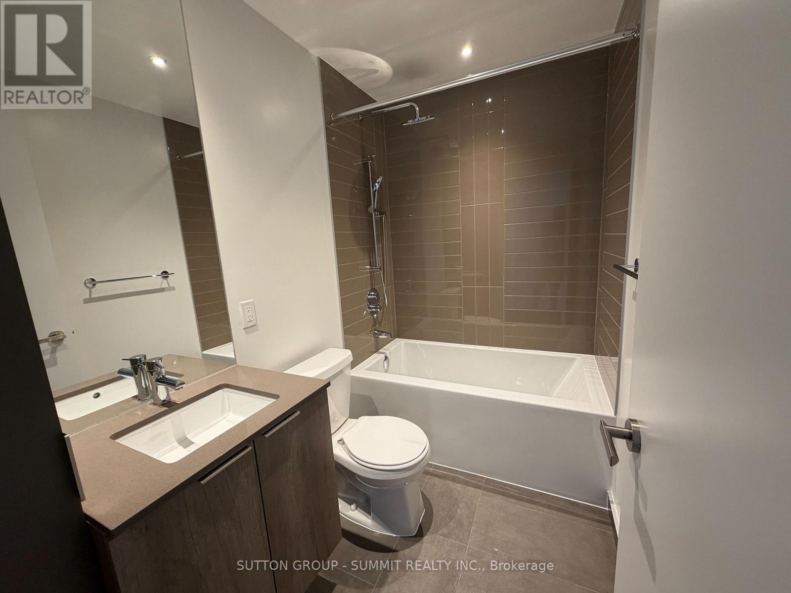 5804 - 448 Burnhamthorpe Road W, Mississauga, Ontario  L5B 0R4 - Photo 7 - W14091400