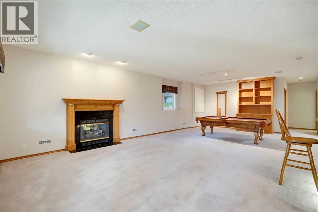 11 Prominence Point SW, Calgary, Alberta  T3H 3E8 - Photo 25 - A2352417