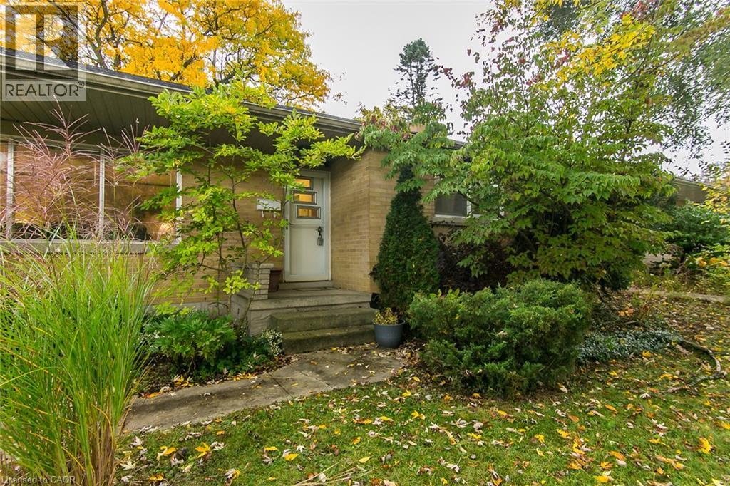 201 Dawson Street, Waterloo, Ontario  N2L 1S3 - Photo 4 - 40871107