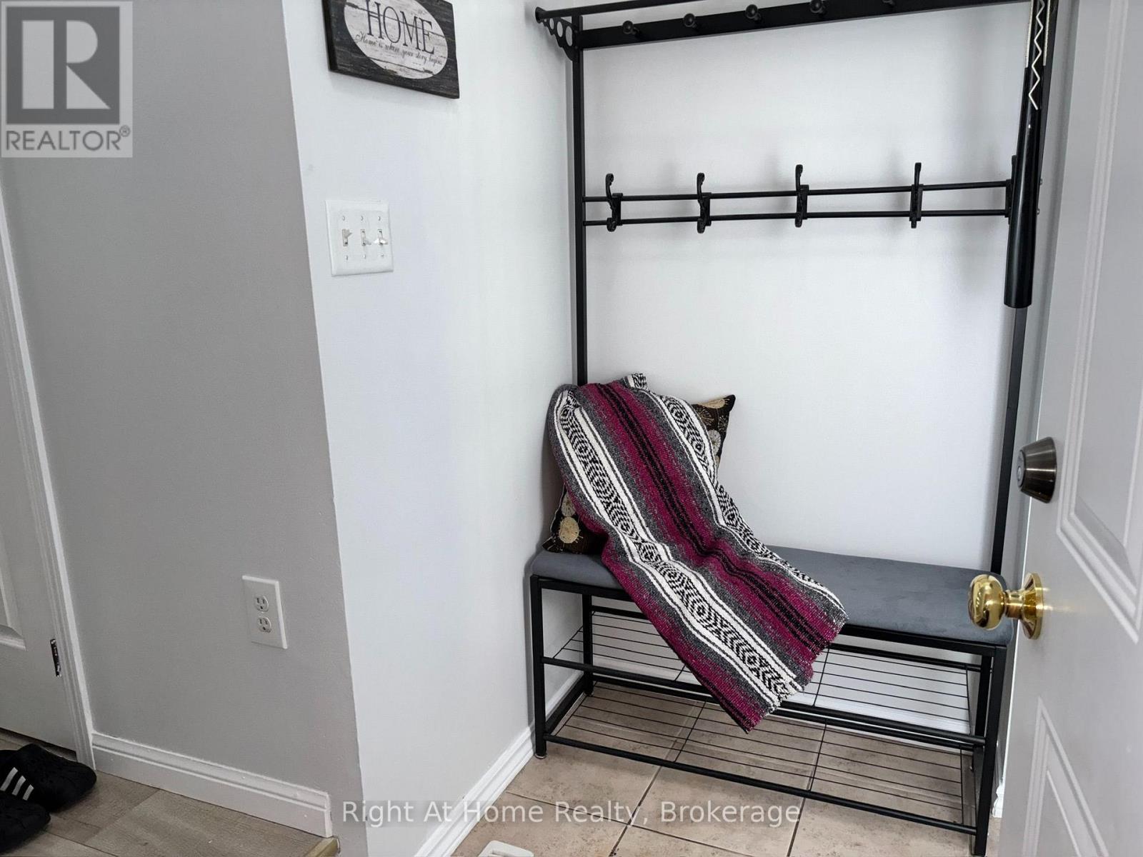 19 - 23 Connell Lane, Clarington, Ontario  L1C 0L1 - Photo 4 - E14089572