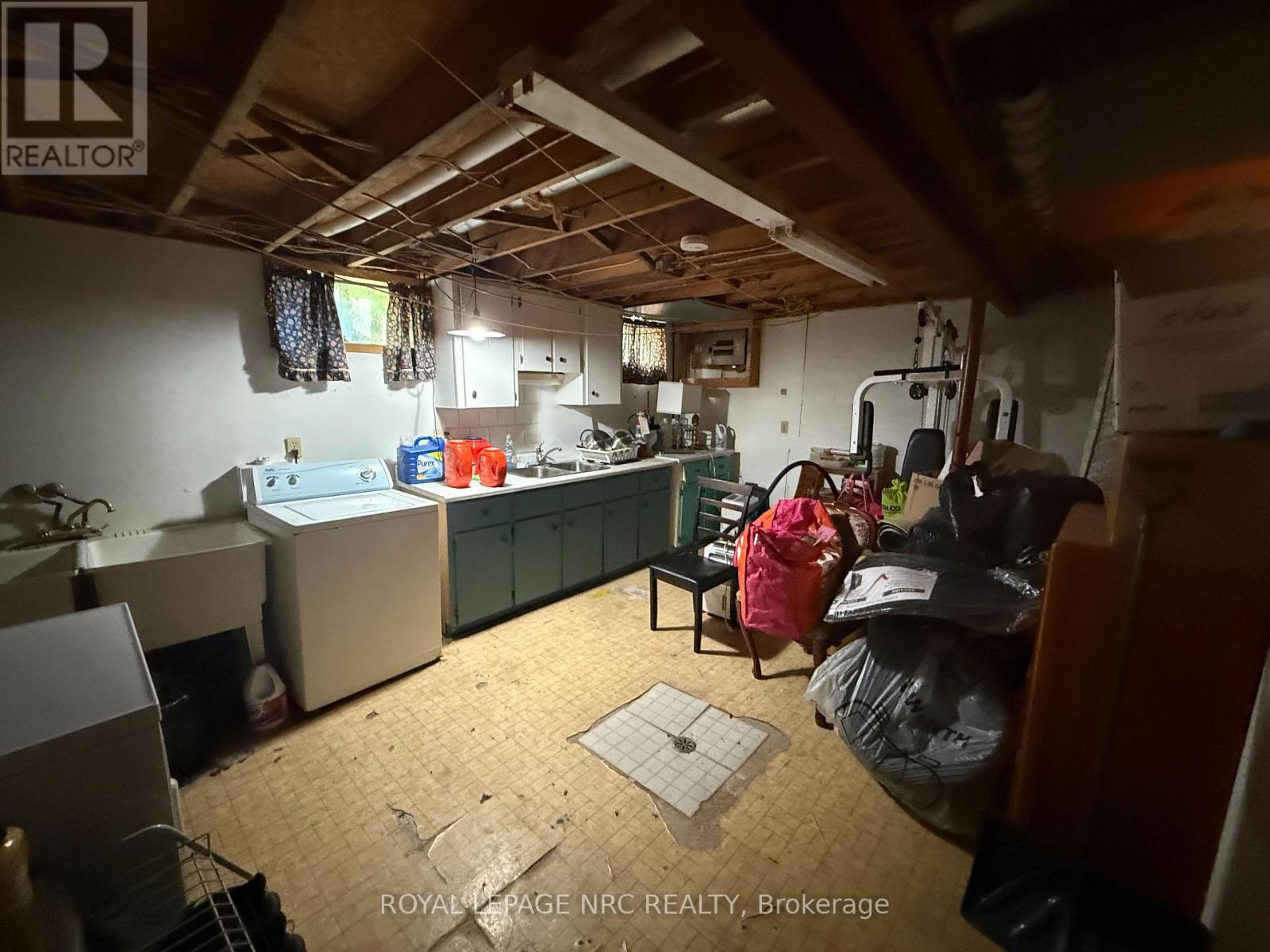 8102 Post Road, Niagara Falls, Ontario  L2H 2L3 - Photo 9 - X14091252