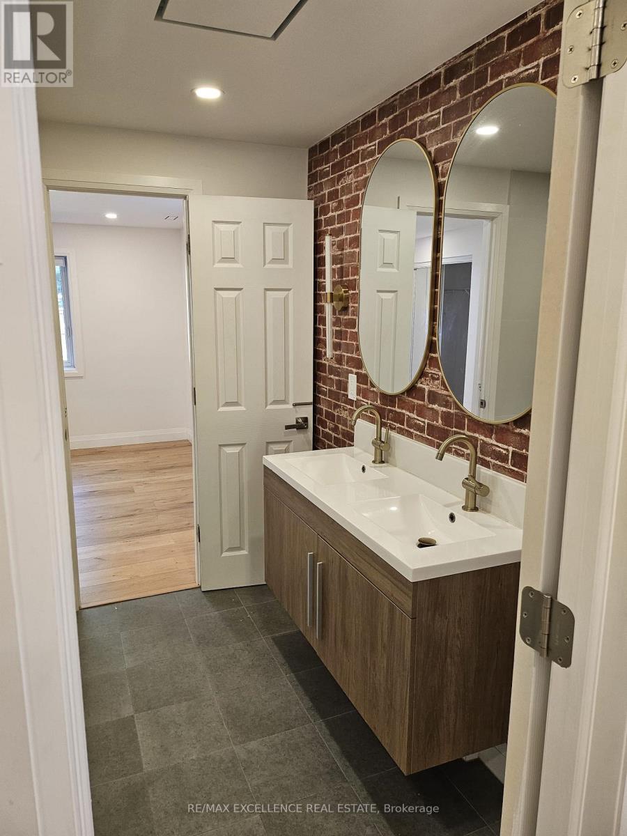 Walkout Basement - 46 Tradewinds Place, Kitchener, Ontario  N2N 3G4 - Photo 14 - X13734094