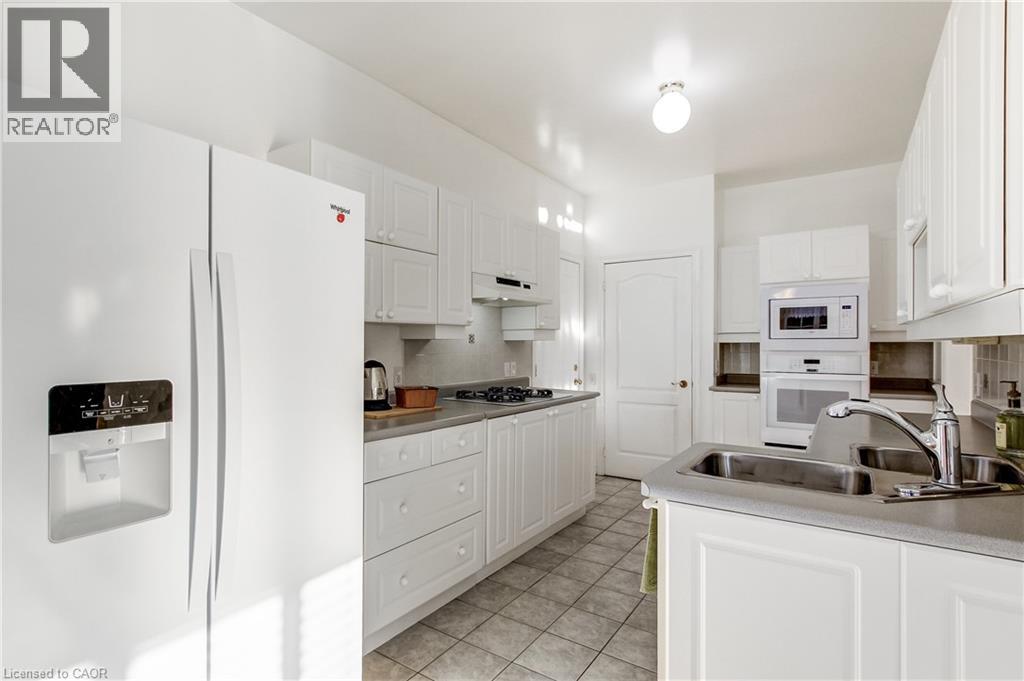 260 Silverbirch Boulevard, Mount Hope, Ontario  L0R 1W0 - Photo 21 - 40869346