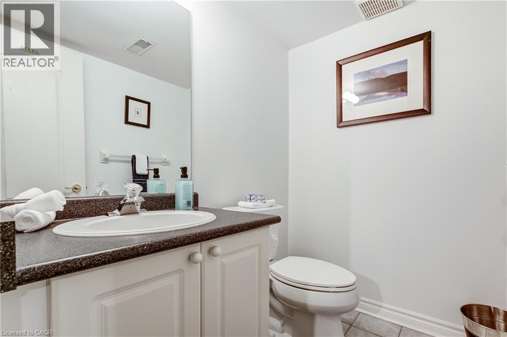 260 Silverbirch Boulevard, Mount Hope, Ontario  L0R 1W0 - Photo 25 - 40869346