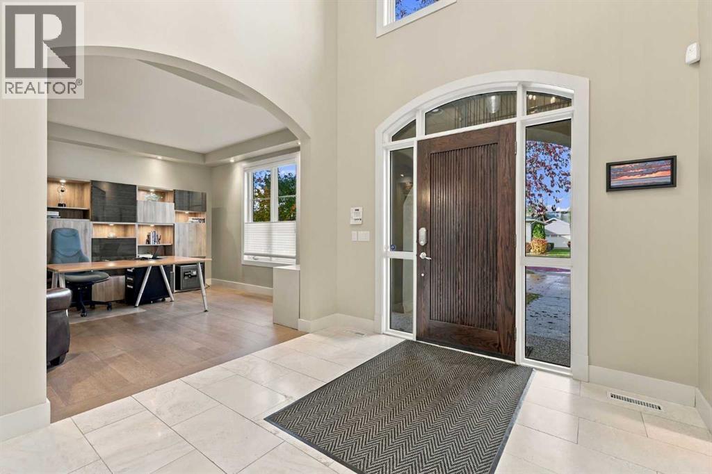 1727 Westmount Road Nw, Calgary, Alberta  T2N 3M4 - Photo 2 - A2352127