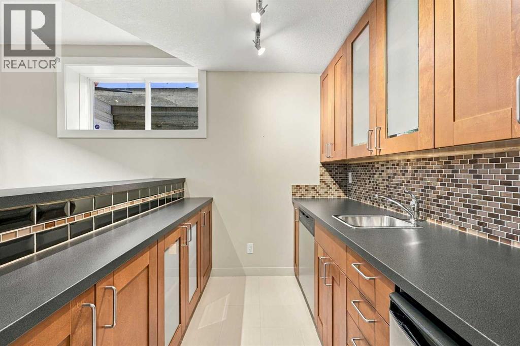 1727 Westmount Road Nw, Calgary, Alberta  T2N 3M4 - Photo 42 - A2352127