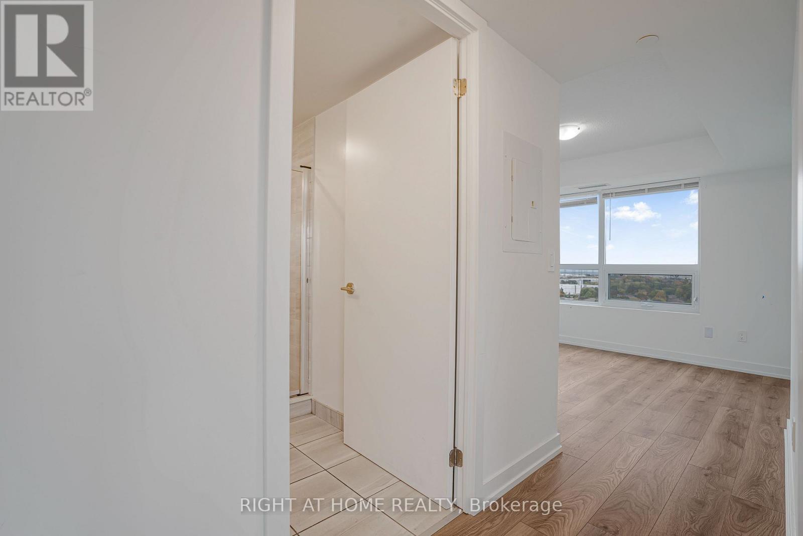 1302 - 1435 Celebration Drive, Pickering, Ontario  L1W 0C4 - Photo 21 - E14034750