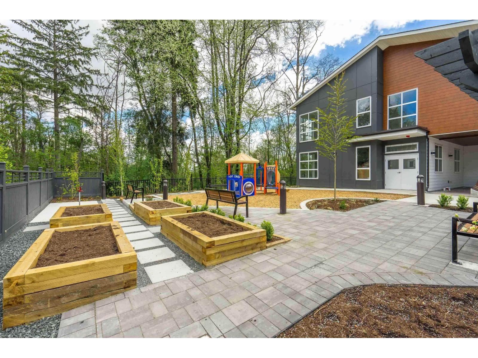 37 9652 162a Street, Surrey, British Columbia  V4N 2E4 - Photo 3 - R3175772