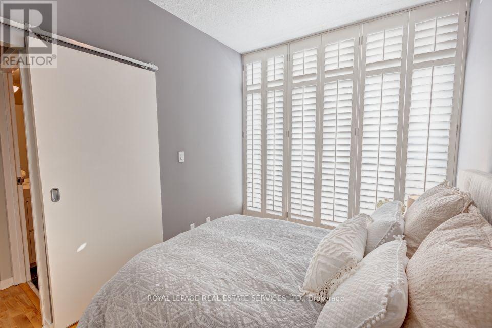 210 - 301 Markham Street, Toronto, Ontario  M6J 3X2 - Photo 14 - C14034358