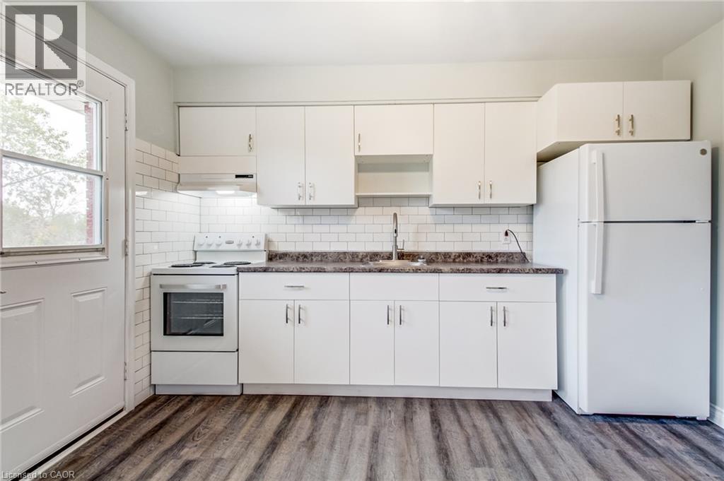 105 Dixon Street, Kitchener, Ontario  N2G 3E8 - Photo 27 - 40870789