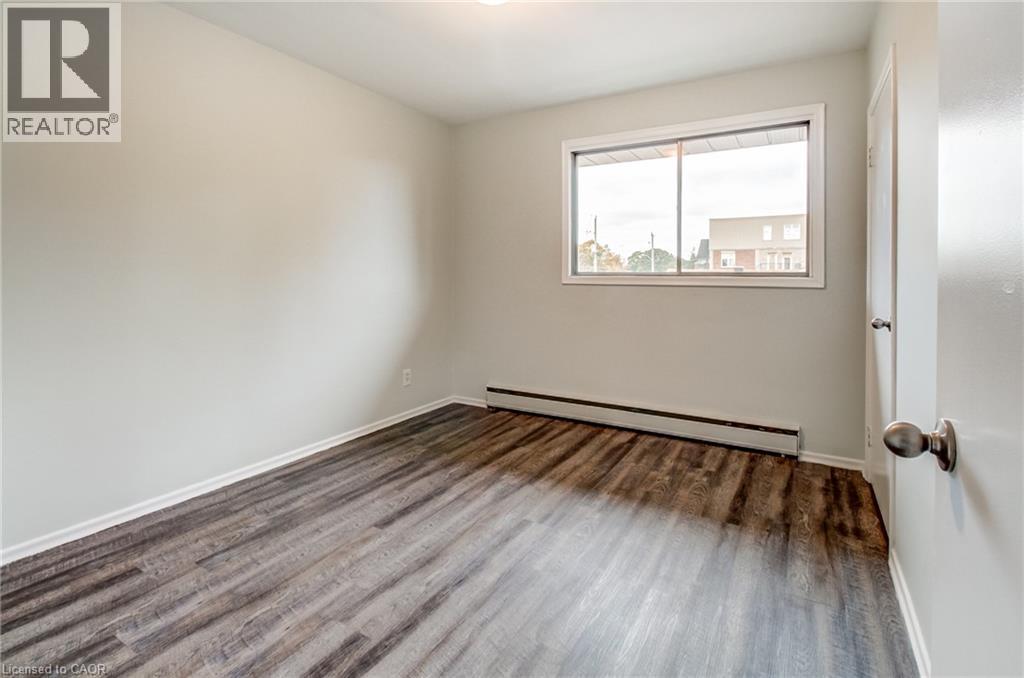 105 Dixon Street, Kitchener, Ontario  N2G 3E8 - Photo 30 - 40870789