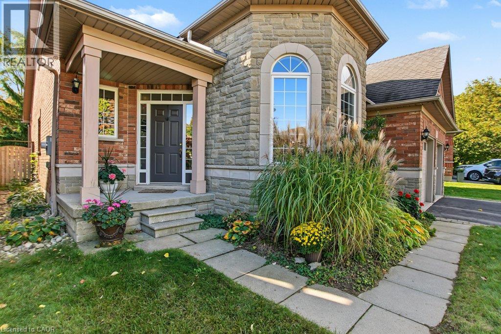 172 Valmont Court, Ancaster, Ontario  L9G 5A1 - Photo 3 - 40872077