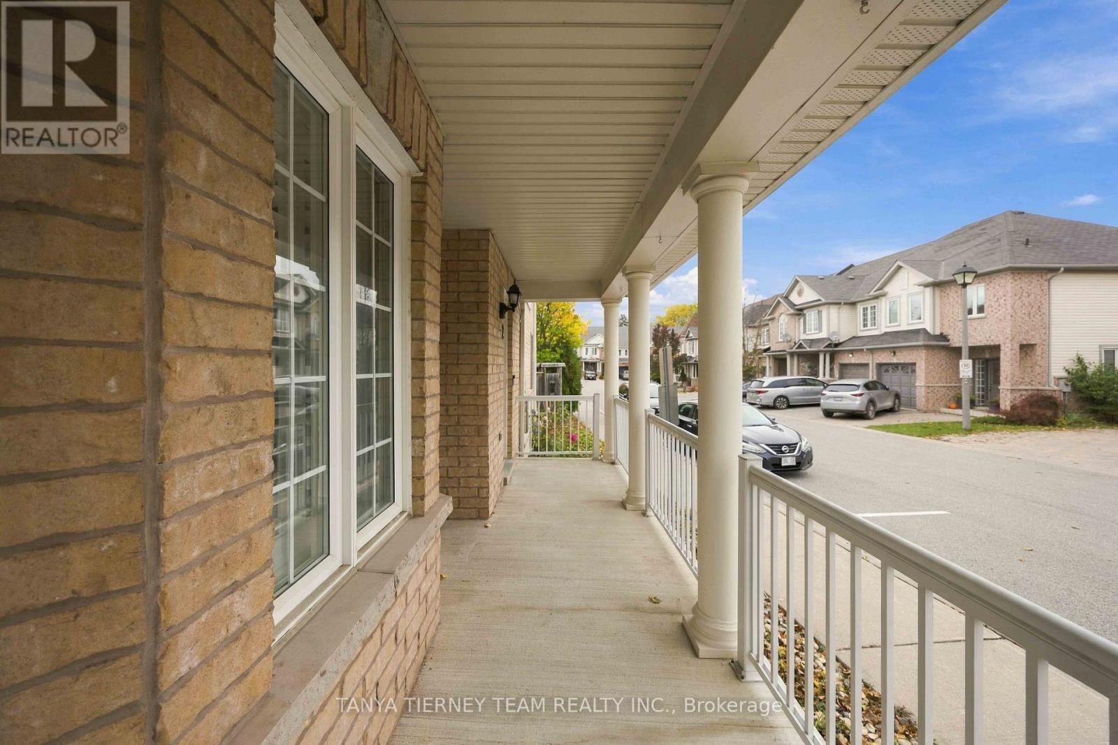 2 Delight Way, Whitby (Brooklin), Ontario  L1M 0E9 - Photo 4 - E14091440