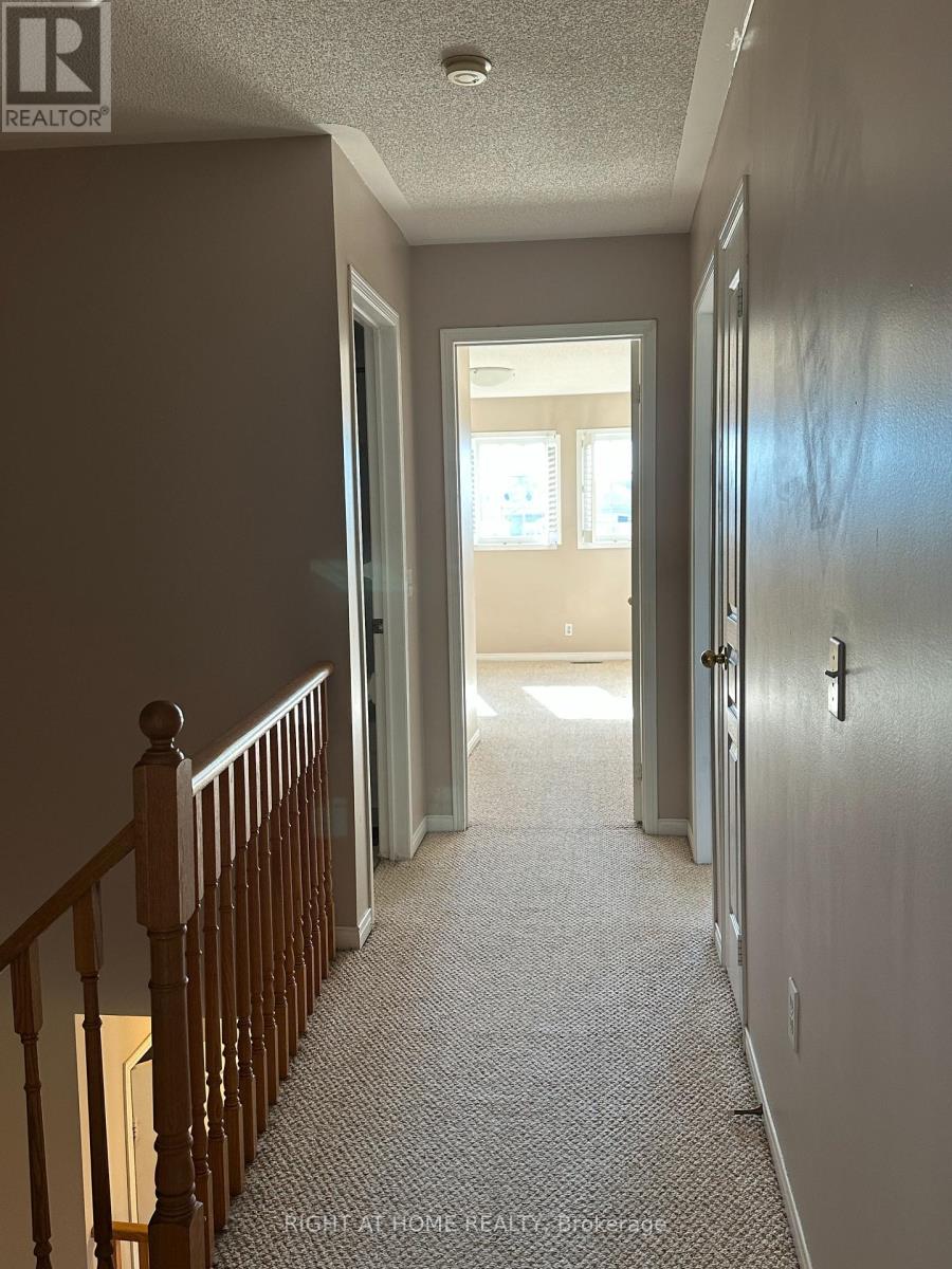 50 Blacksmith Lane, Whitby, Ontario  L1P 1N1 - Photo 14 - E14091450