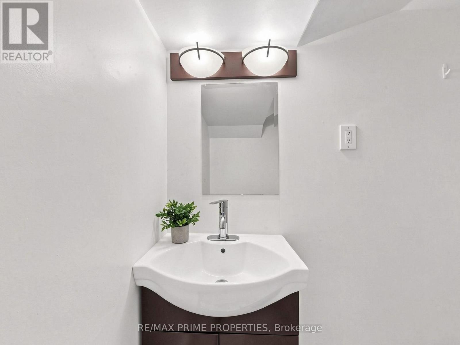1629 Marshcourt Drive, Pickering, Ontario  L1V 6G8 - Photo 29 - E14091456