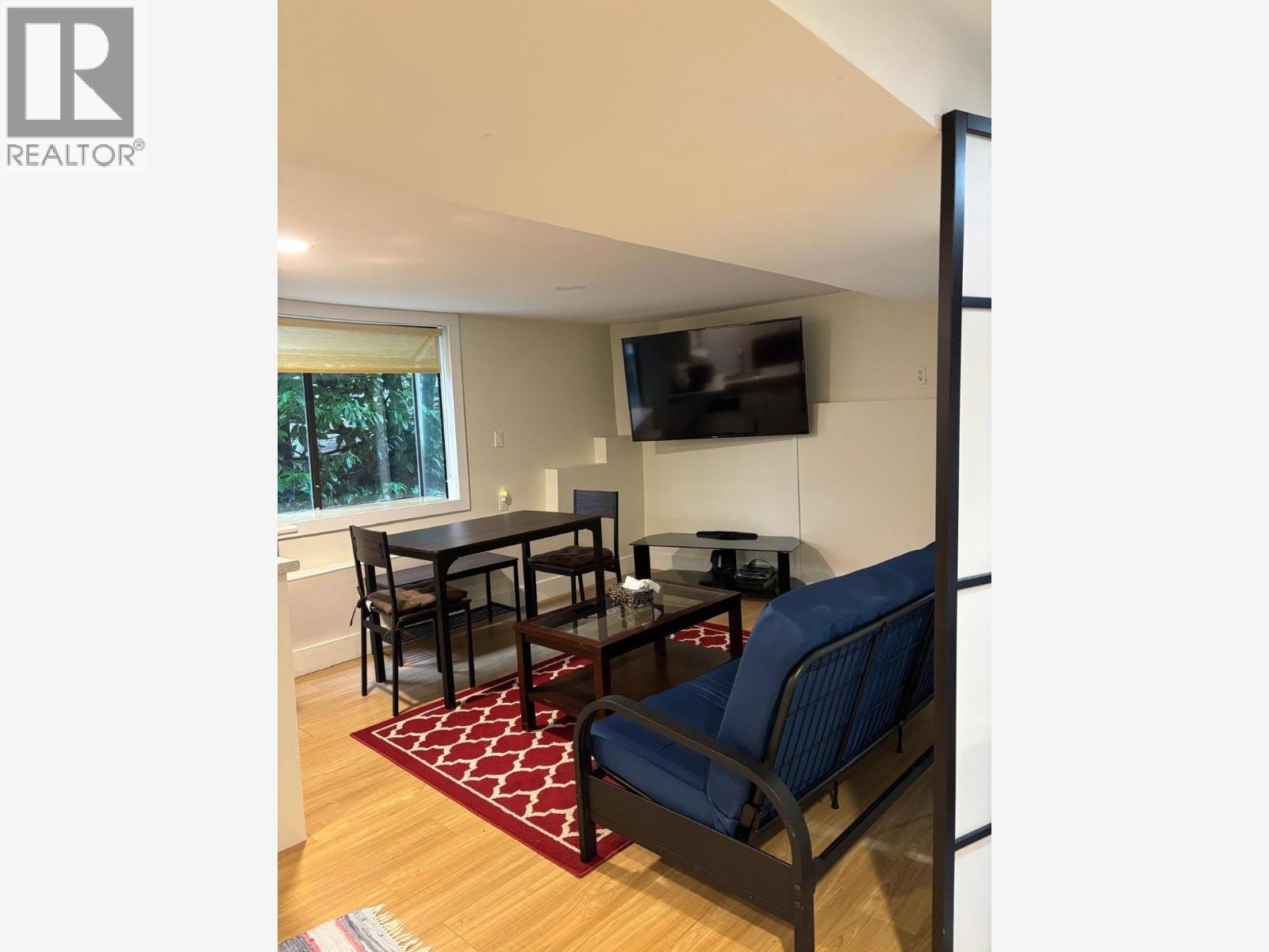 23** Bridgeman Avenue, North Vancouver, British Columbia  V7P 3P4 - Photo 4 - R3176376