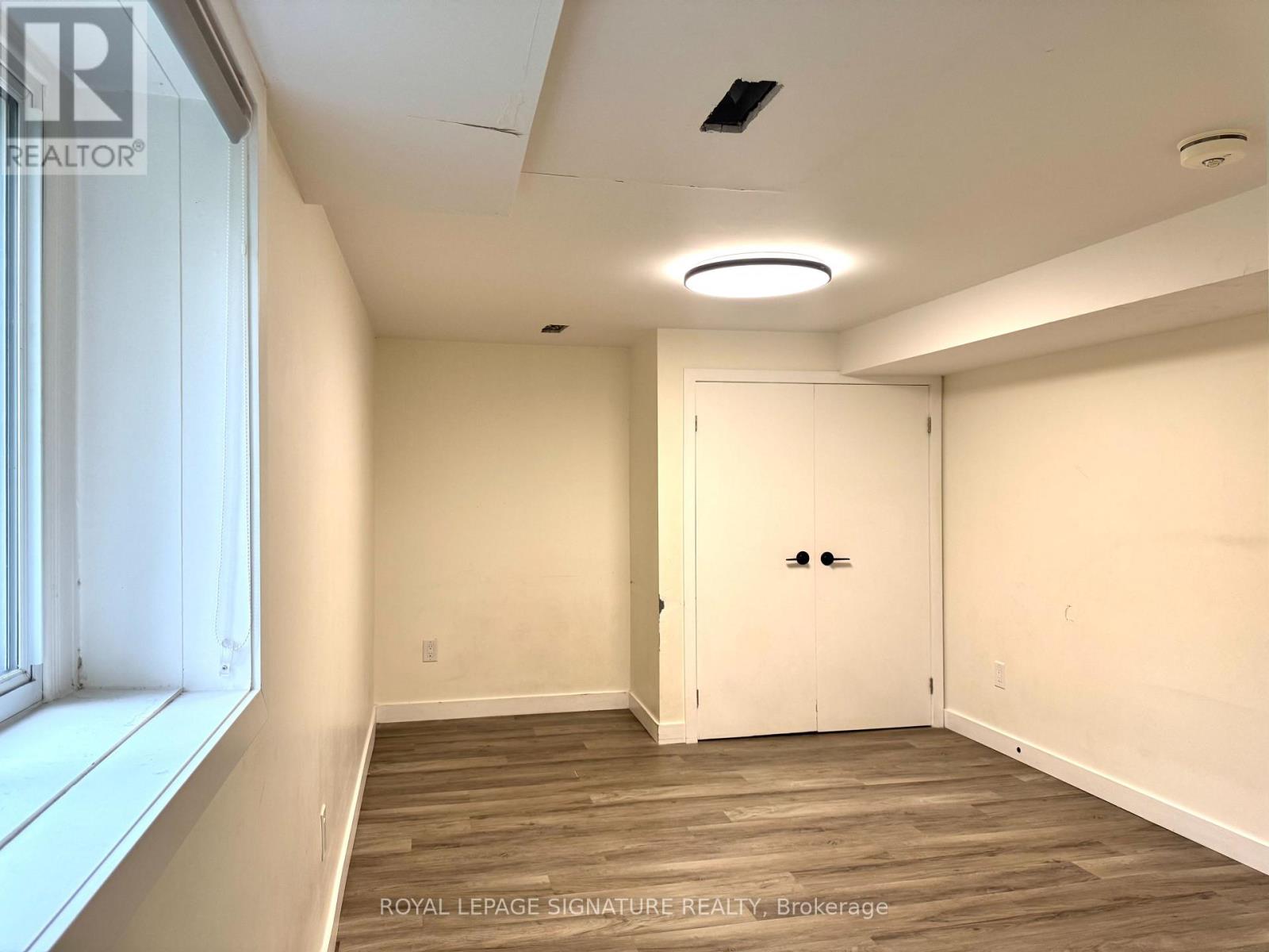 Bsmt - 1737 Branchwood Park, Mississauga, Ontario  L4W 2E5 - Photo 2 - W14091454