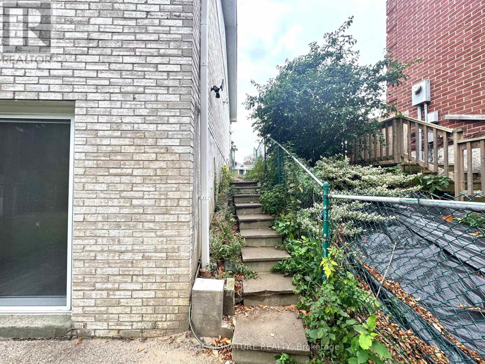 Bsmt - 1737 Branchwood Park, Mississauga, Ontario  L4W 2E5 - Photo 29 - W14091454