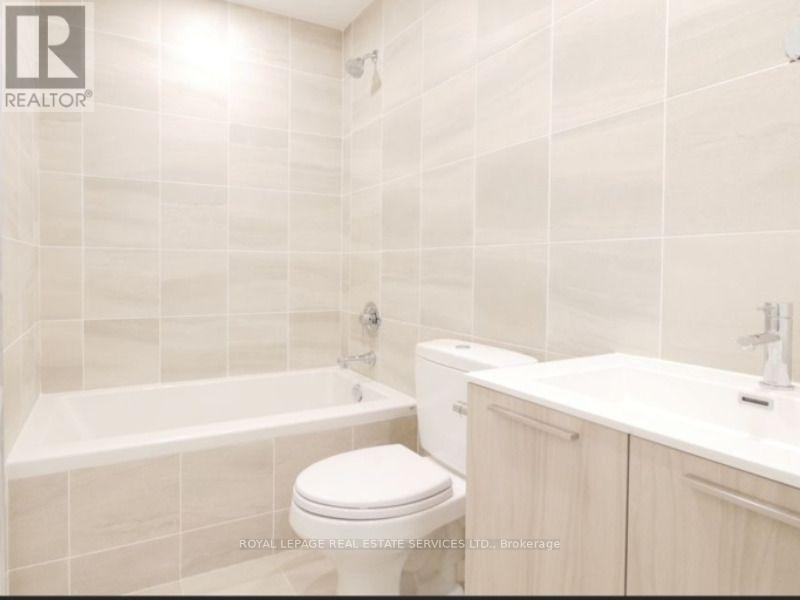 801 - 2118 Bloor Street W, Toronto, Ontario  M6S 0A6 - Photo 8 - W14091472