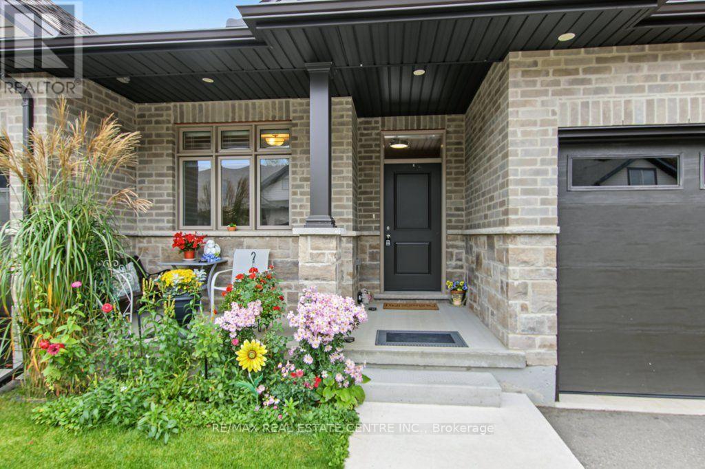 15 - 44 Main Street E, East Zorra-Tavistock, Ontario  N0J 1M0 - Photo 3 - X14091444