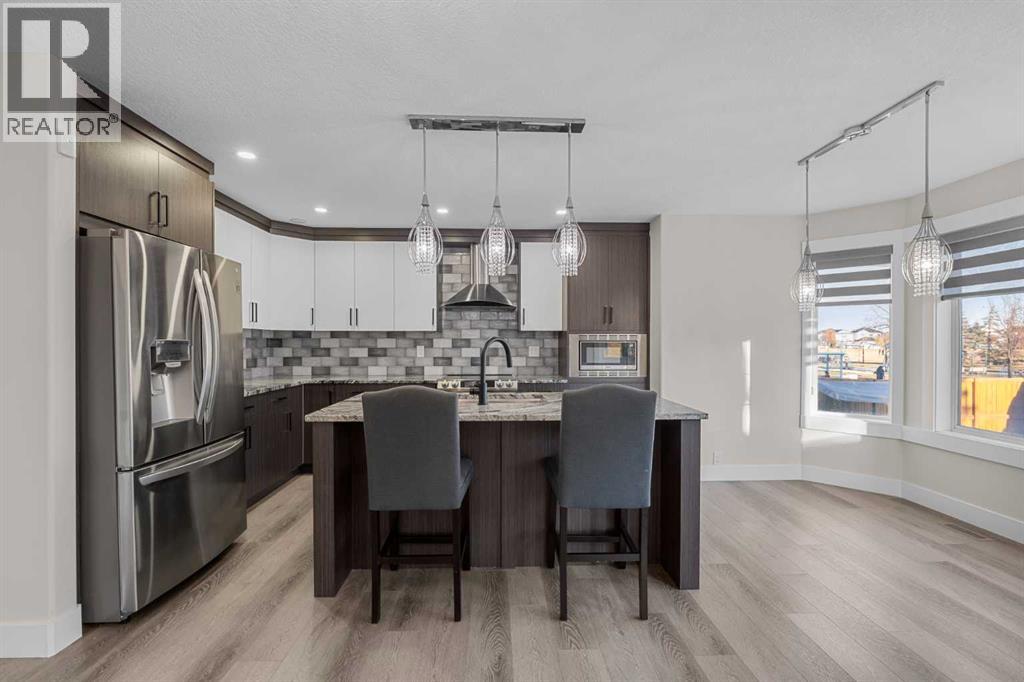 3 Coral Springs Grove Ne, Calgary, Alberta  T3J 3T7 - Photo 11 - A2352492