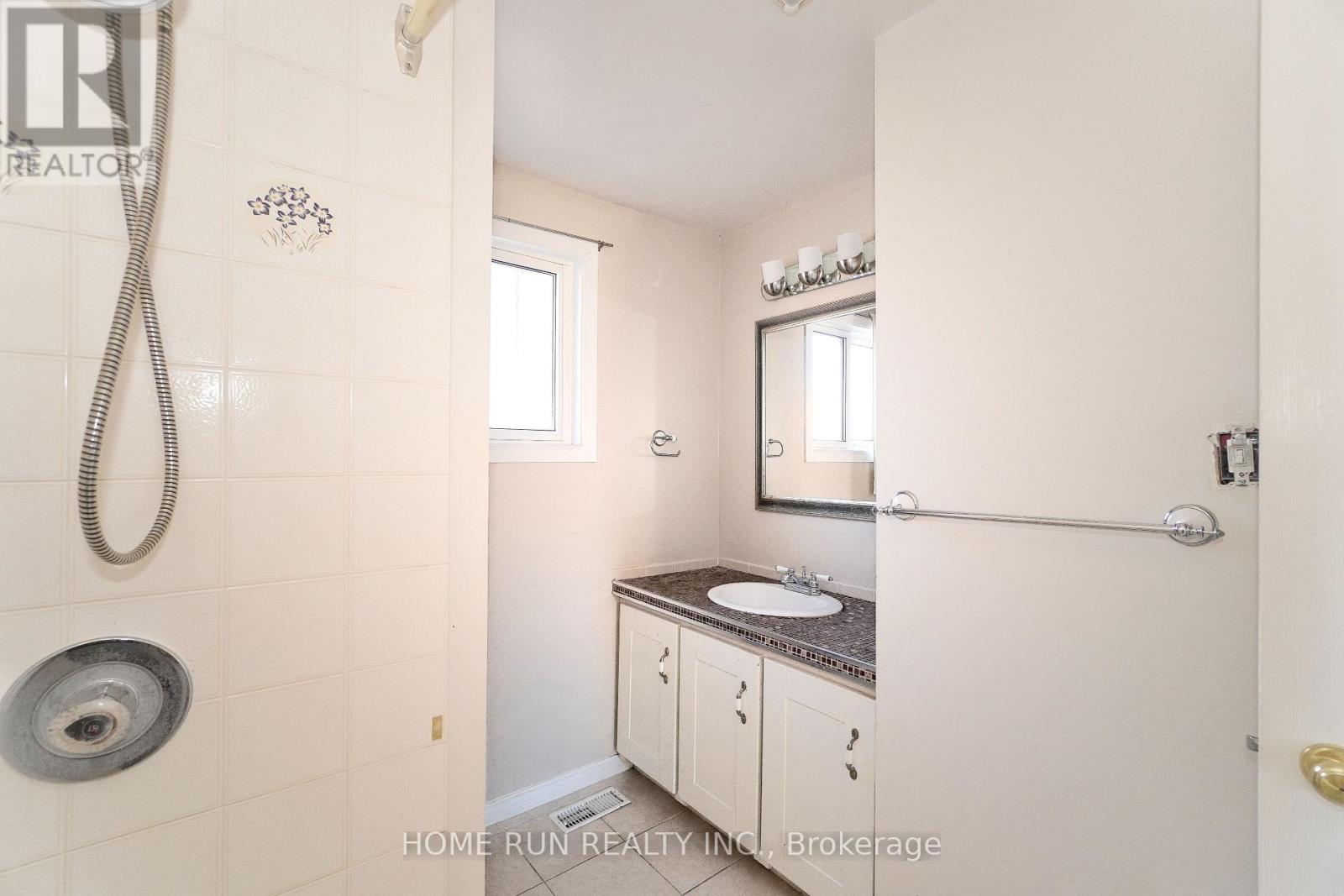 1484 Forest Valley Drive, Ottawa, Ontario  K1C 5P4 - Photo 23 - X14091500