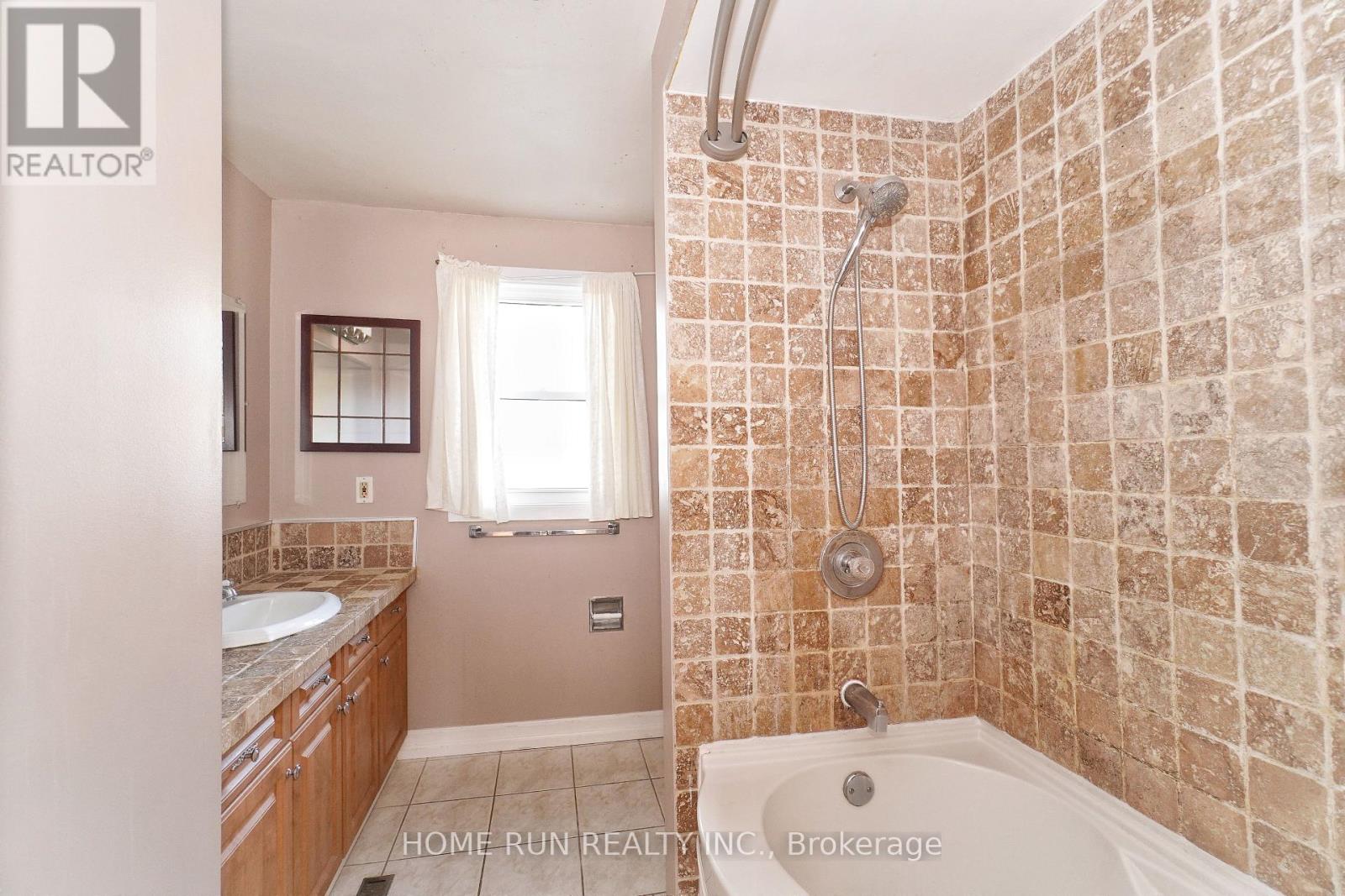 1484 Forest Valley Drive, Ottawa, Ontario  K1C 5P4 - Photo 25 - X14091500