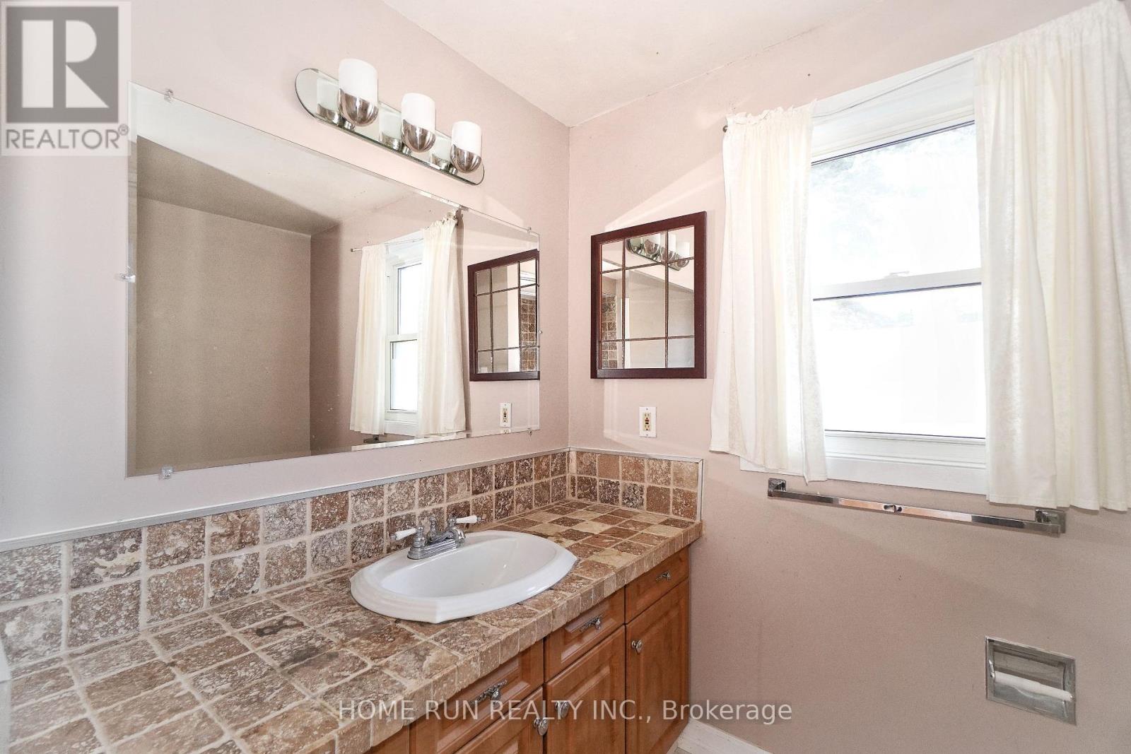 1484 Forest Valley Drive, Ottawa, Ontario  K1C 5P4 - Photo 26 - X14091500
