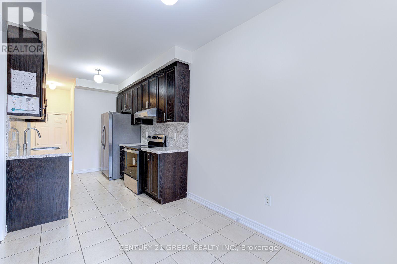 #1 (Main & 2nd Floor) - 100 Lanark Circle, Brampton, Ontario  L6X 5L4 - Photo 21 - W13804674