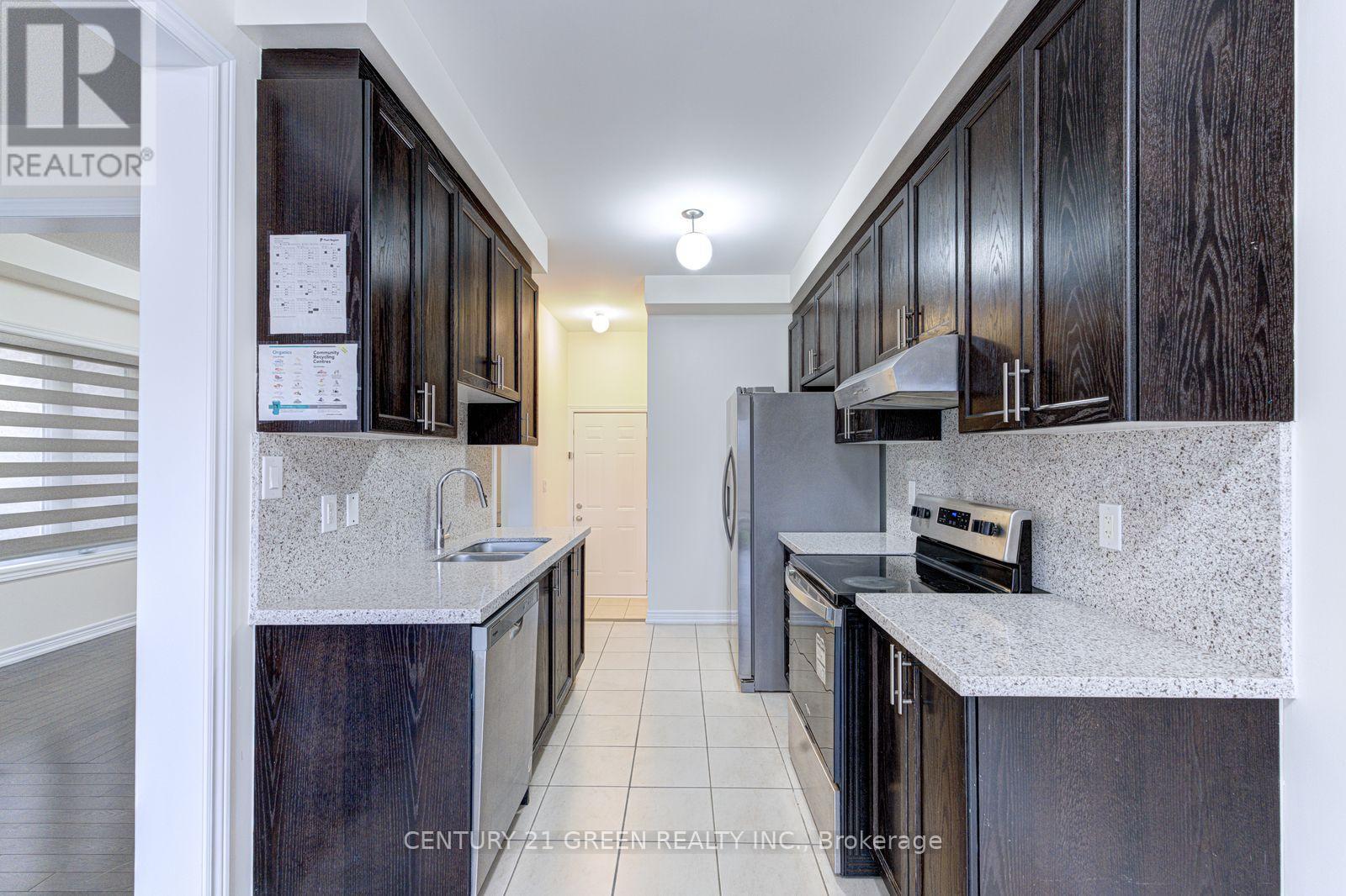 #1 (Main & 2nd Floor) - 100 Lanark Circle, Brampton, Ontario  L6X 5L4 - Photo 23 - W13804674