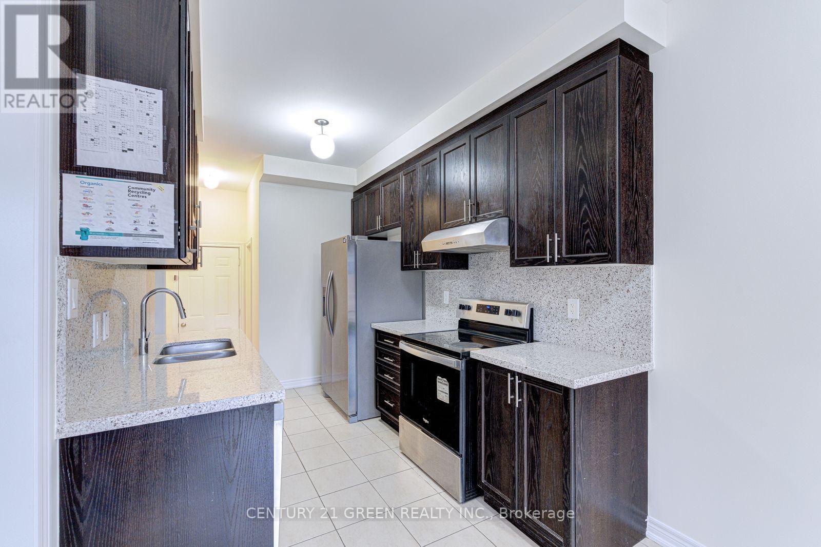 #1 (Main & 2nd Floor) - 100 Lanark Circle, Brampton, Ontario  L6X 5L4 - Photo 24 - W13804674