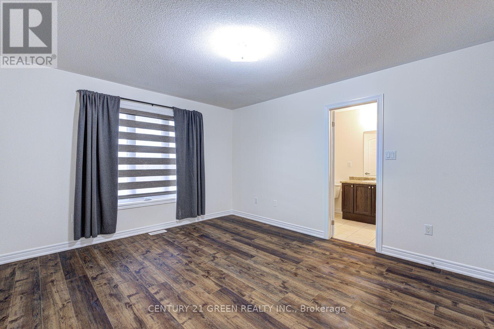 #1 (Main & 2nd Floor) - 100 Lanark Circle, Brampton, Ontario  L6X 5L4 - Photo 32 - W13804674