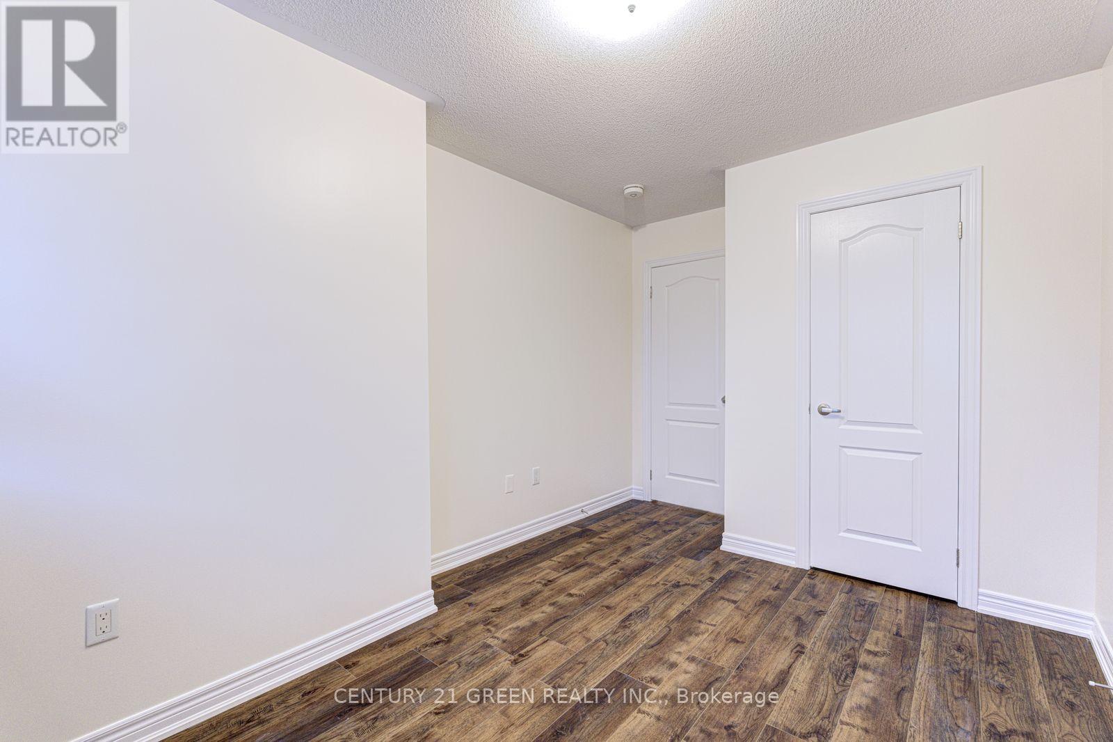#1 (Main & 2nd Floor) - 100 Lanark Circle, Brampton, Ontario  L6X 5L4 - Photo 44 - W13804674
