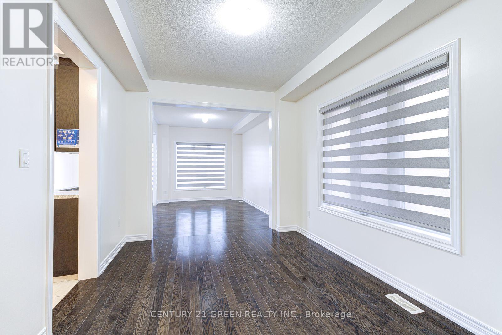 #1 (Main & 2nd Floor) - 100 Lanark Circle, Brampton, Ontario  L6X 5L4 - Photo 7 - W13804674
