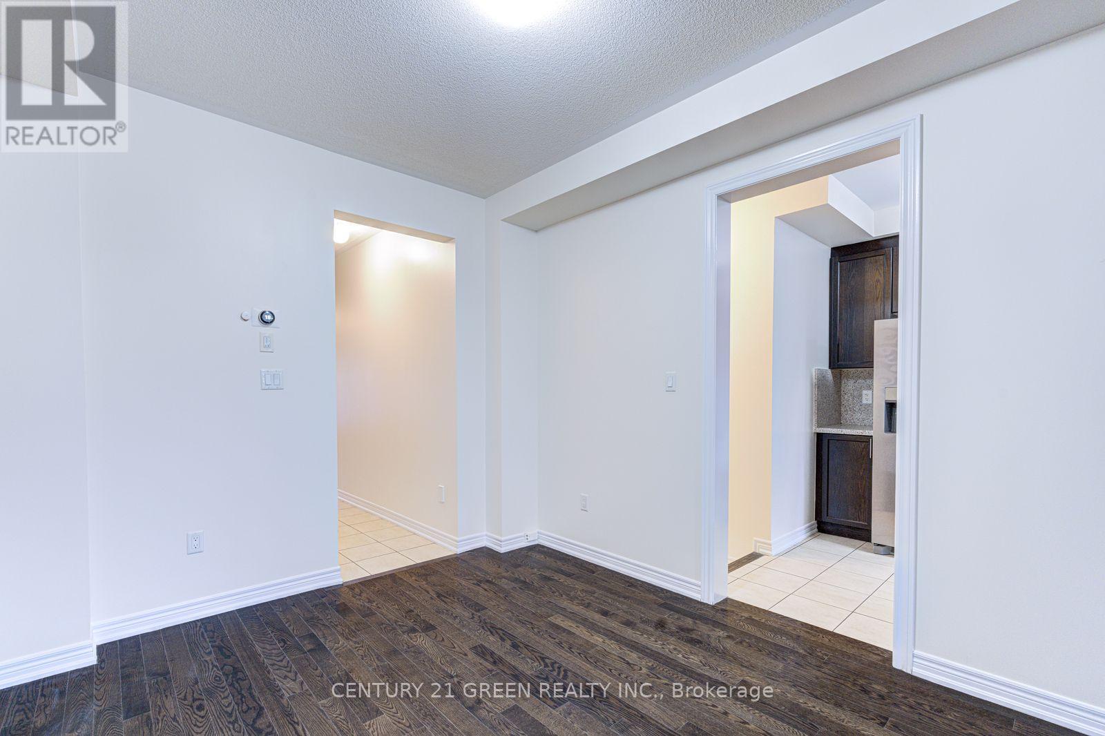 #1 (Main & 2nd Floor) - 100 Lanark Circle, Brampton, Ontario  L6X 5L4 - Photo 9 - W13804674