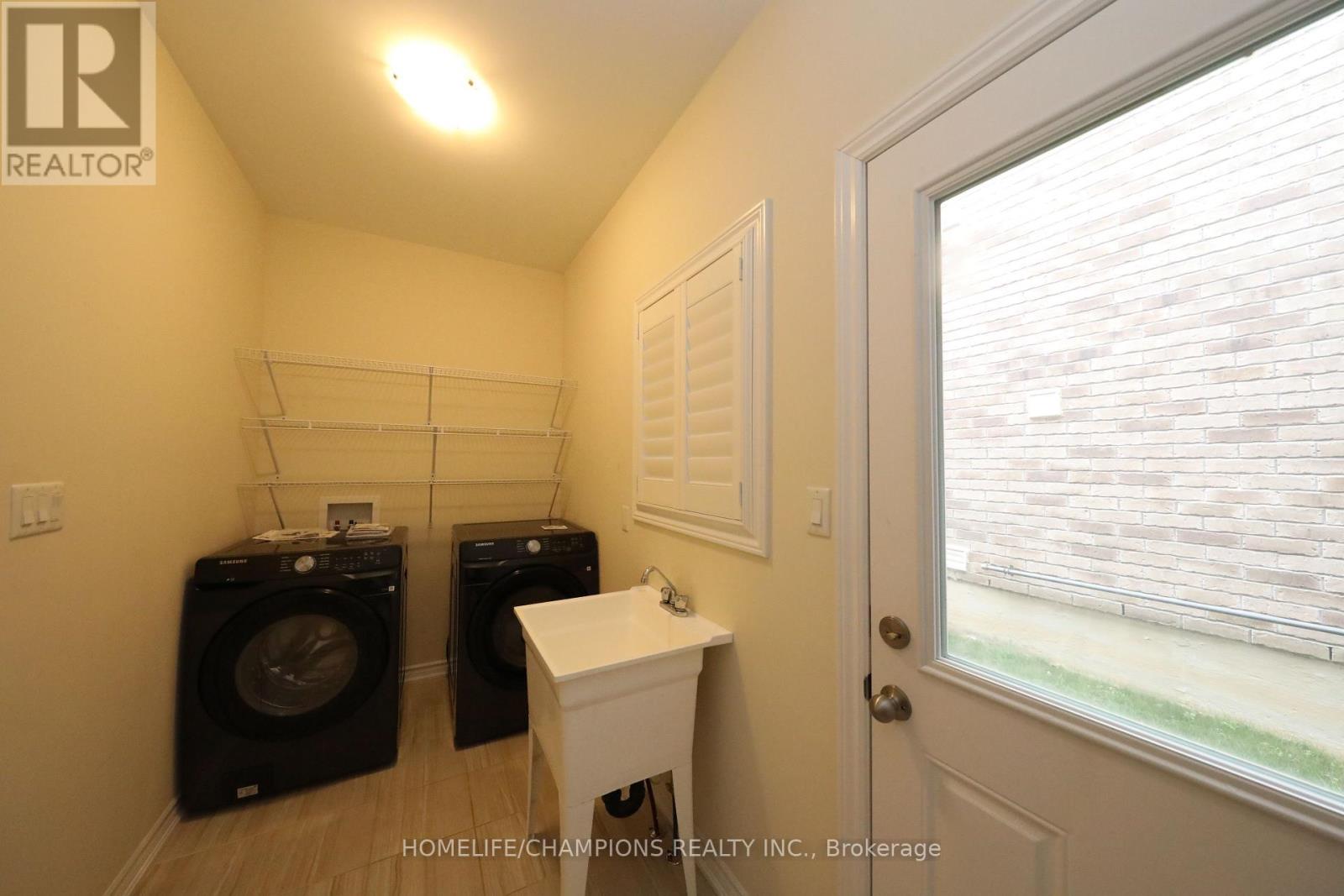 211 Northglen Boulevard, Clarington, Ontario  L1C 0T9 - Photo 11 - E14091488