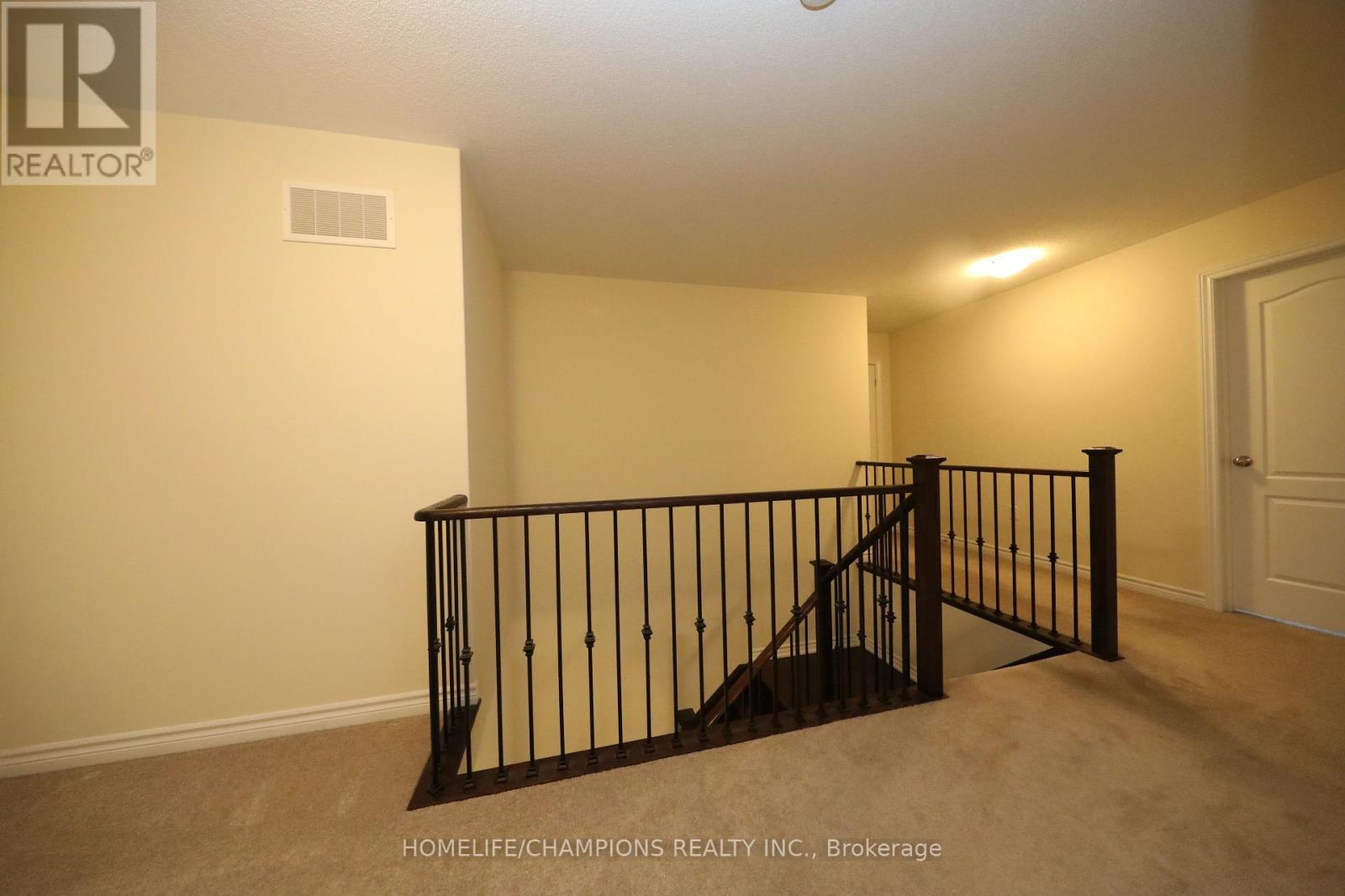 211 Northglen Boulevard, Clarington, Ontario  L1C 0T9 - Photo 13 - E14091488