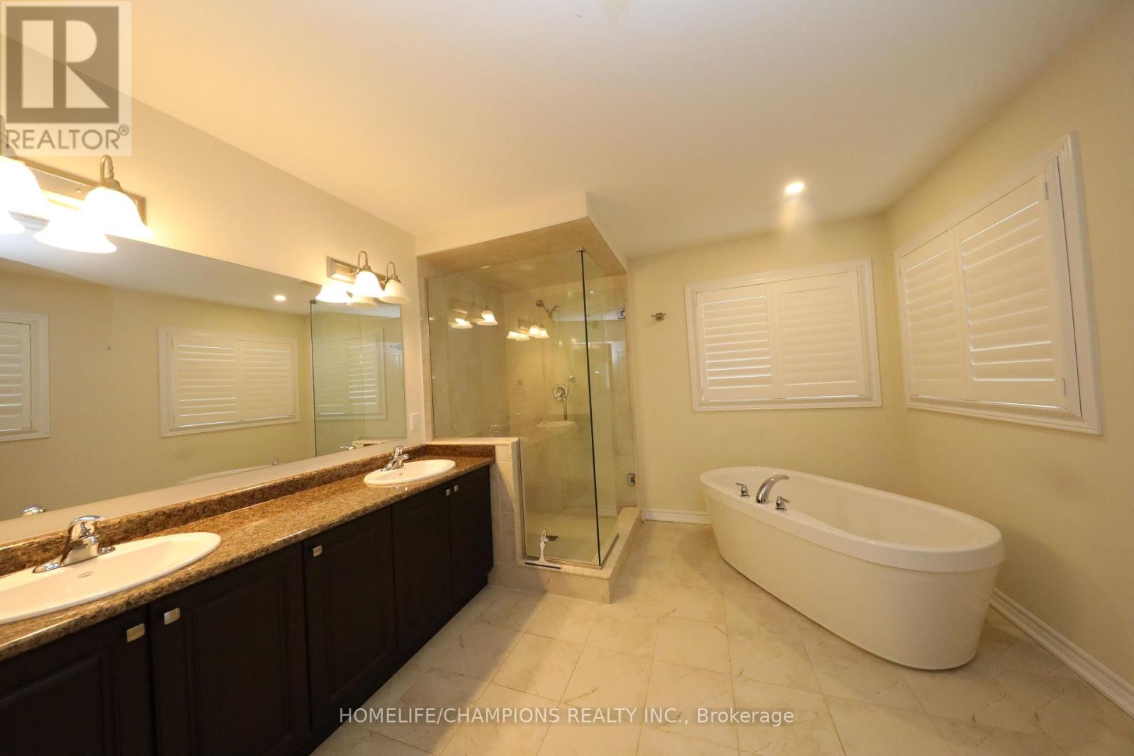 211 Northglen Boulevard, Clarington, Ontario  L1C 0T9 - Photo 16 - E14091488