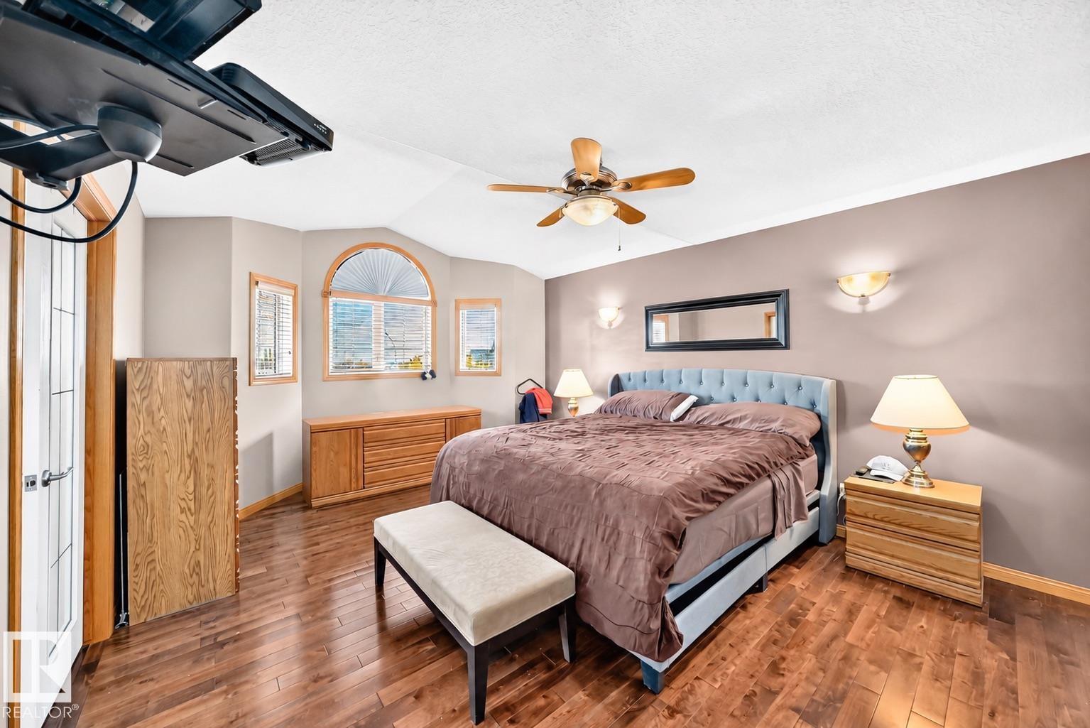 15104 48 ST NW